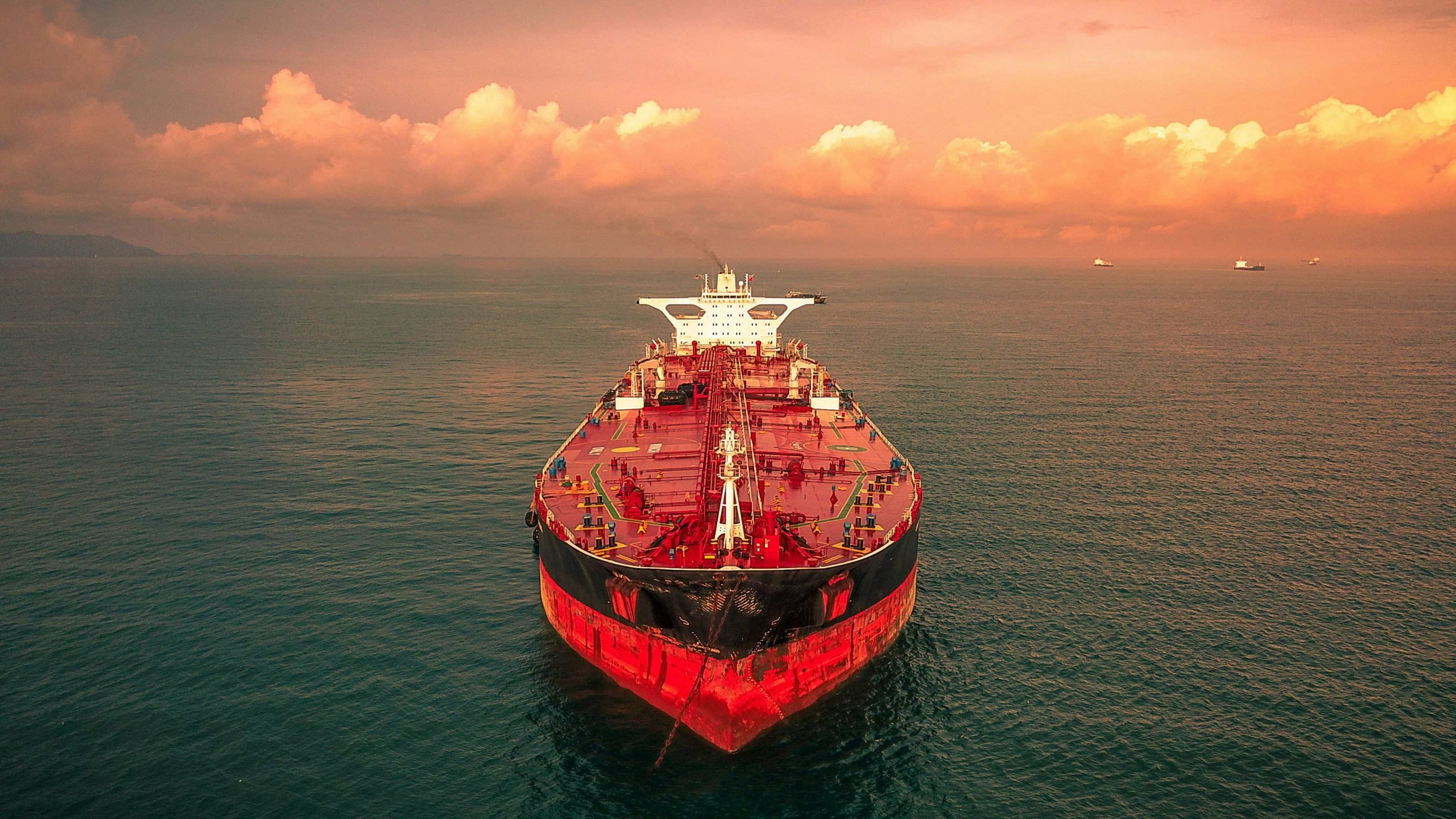 //cergasglobal.com/wp-content/uploads/2026/01/Oil-Tanker-2-scaled.jpg